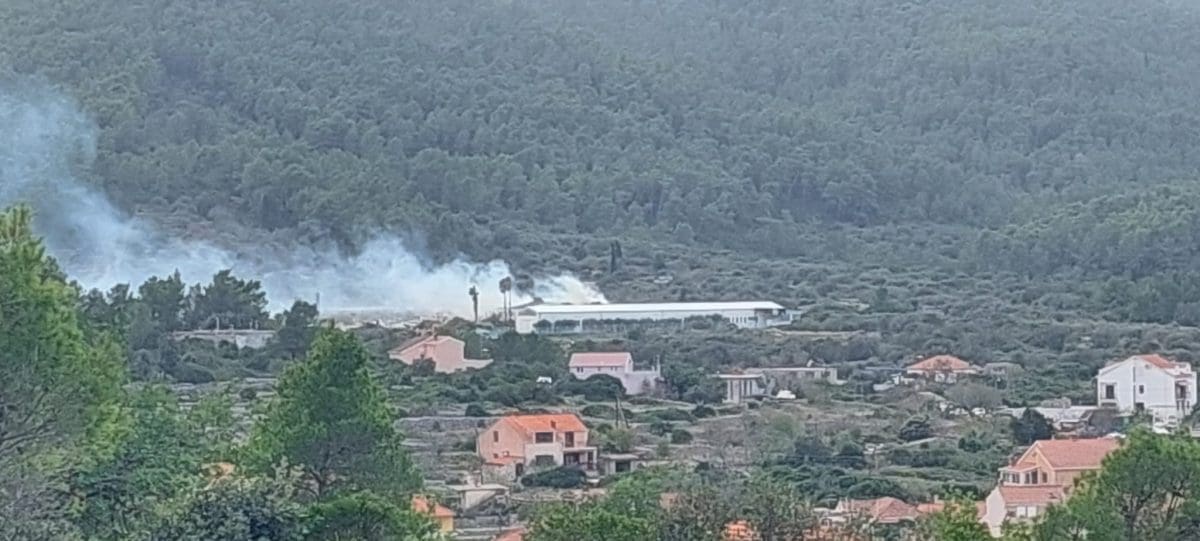 pozar reciklazno dvoriste vela luka