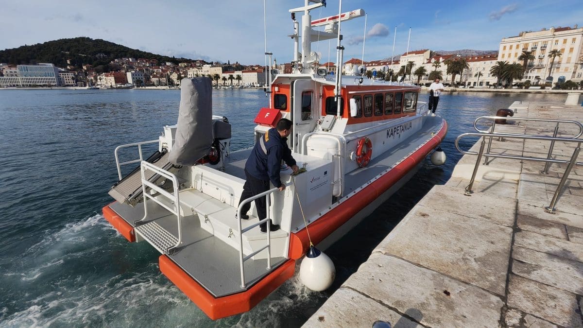 lucka kapetanija hitna policija more pomorska policija 3 