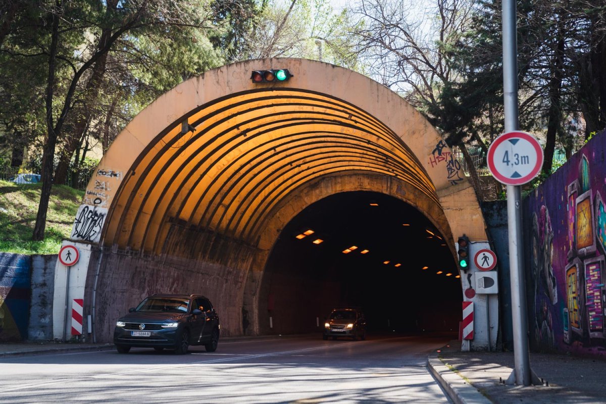 marjan tunel marjanski tunel ilustracija