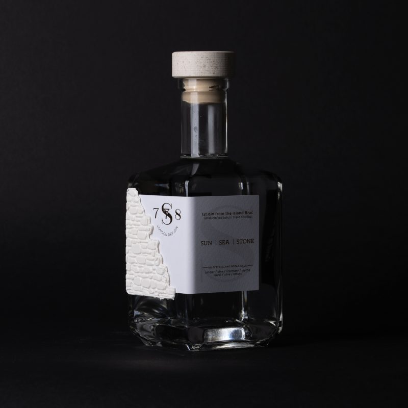 s778 Heritage London dry gin 001 1 