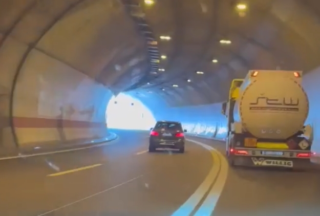 tunel suprotni trak