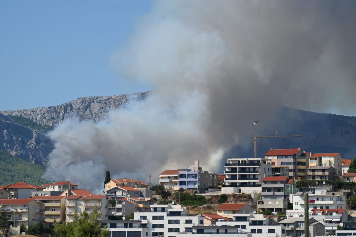 pozar rupotina foto rade  11